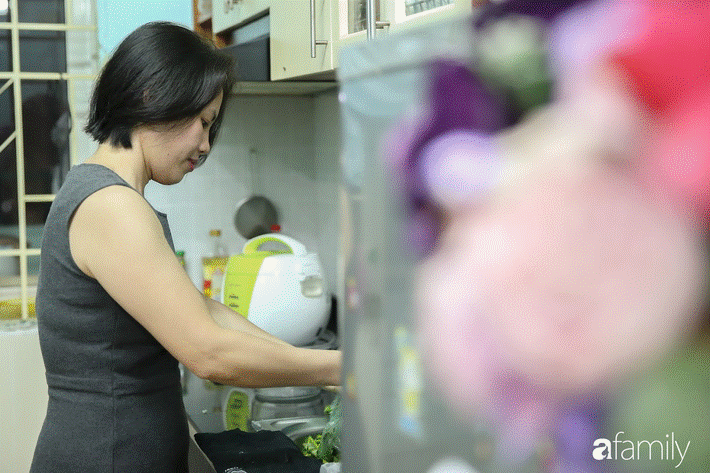 Bí quyết chi tiêu của mẹ đơn thân Hà Nội, thu nhập hơn chục triệu, ở nhà thuê vẫn vay tiền cho con du học vài trăm triệu/năm-7