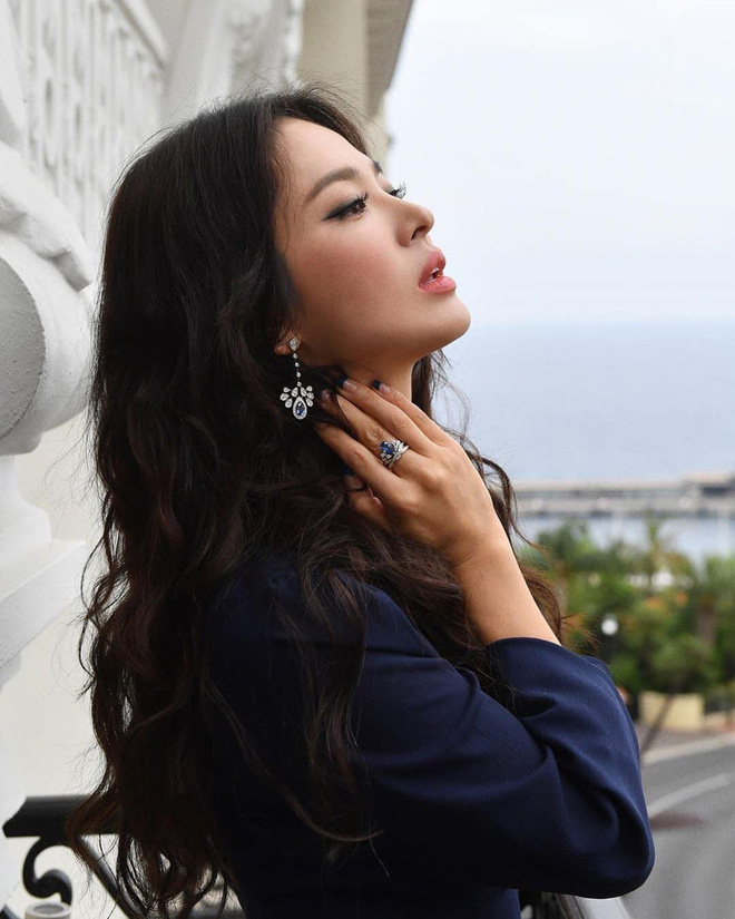 Ly hôn xong buông lơi quá, Song Hye Kyo ngày càng khác xưa lắm rồi?-7
