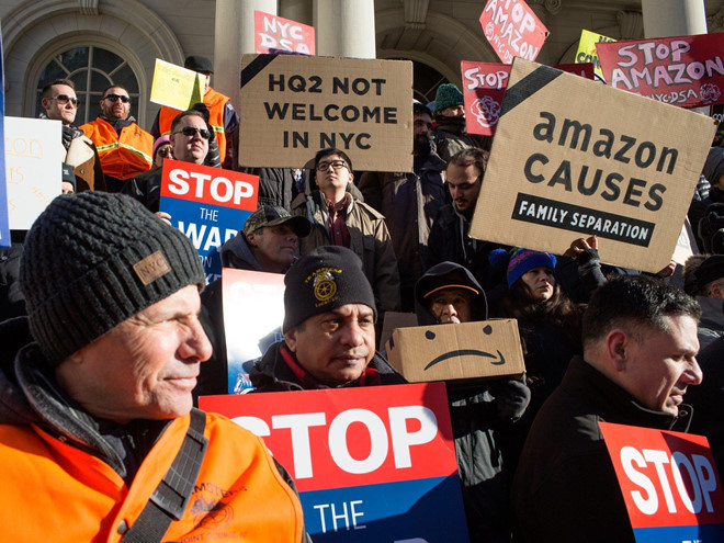 Hàng nghìn nhân viên Amazon đình công phản đối ngày mua sắm điên rồ-1