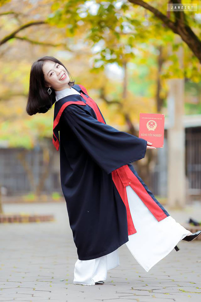 Loạt gái xinh thủ khoa Đại học 2019: Người điểm thi cao nhất nước, người nhiều môn đạt gần tuyệt đối!-11