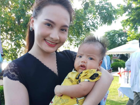 Về nhà đi con: Cảnh Nhã khóc lóc kể chuyện quá khứ tưởng buồn mà hóa cười há miệng vì bình luận của fan-4