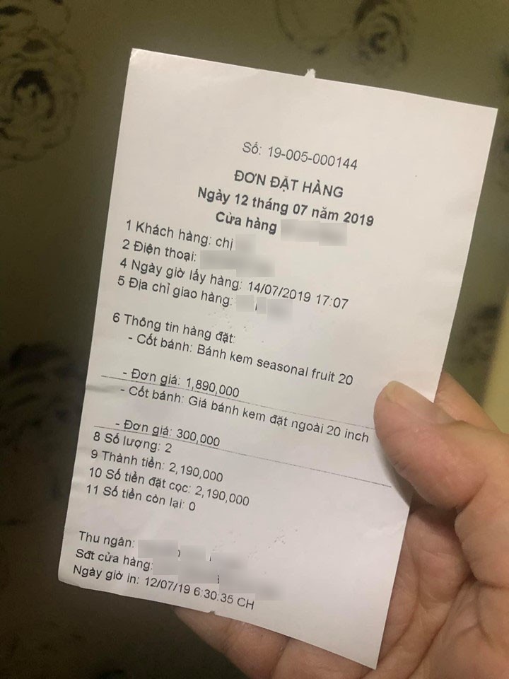 Chi 2 triệu đặt bánh tại cửa hàng nổi tiếng, nào ngờ khách nói một đằng nhân viên làm một nẻo, sai rồi còn đùn đẩy trách nhiệm-4