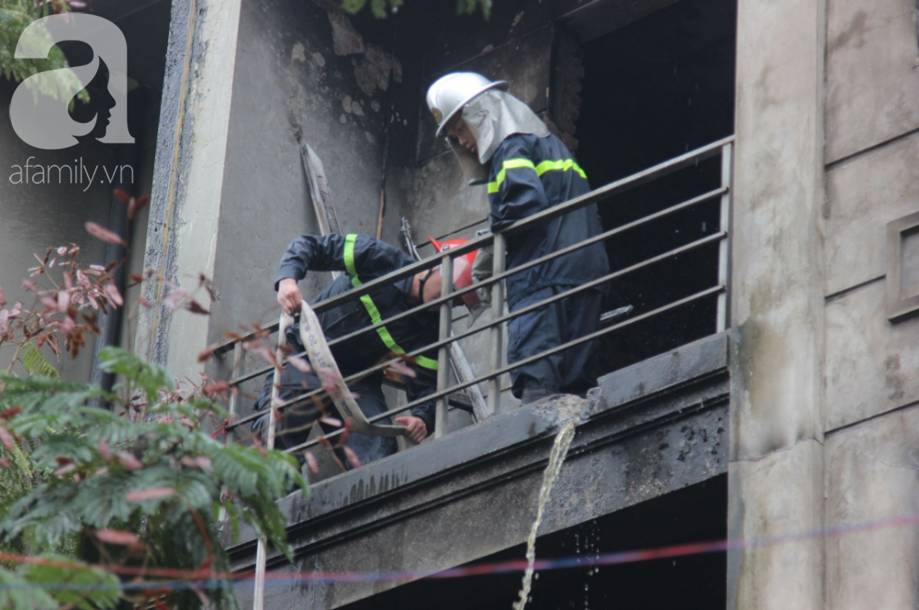 Lời kể của người chứng kiến đám cháy ở Thiên đường Bảo Sơn: Ngọn lửa to quá, tôi thấy 3 người nhảy từ lan can tầng 2 xuống đất”-8