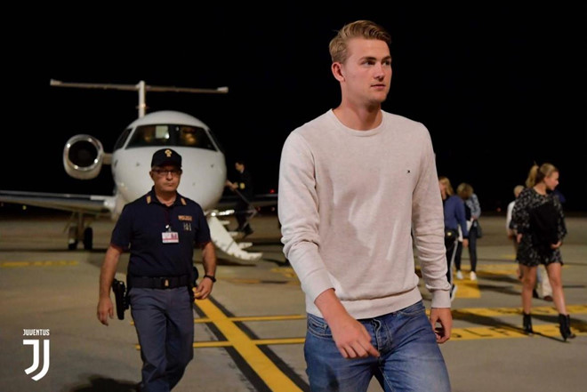 Juventus chiêu mộ thành công bom tấn De Ligt-1