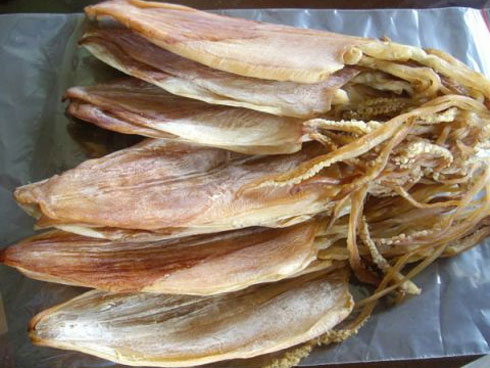 Mực khô siêu rẻ, nhỏ như lá bài, dân nhậu ăn hàng chục con chưa đã-6