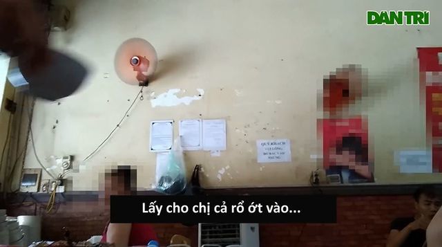 Lạ lùng những quán ăn chửi khách như tát nước chỉ có ở Hà Nội-5