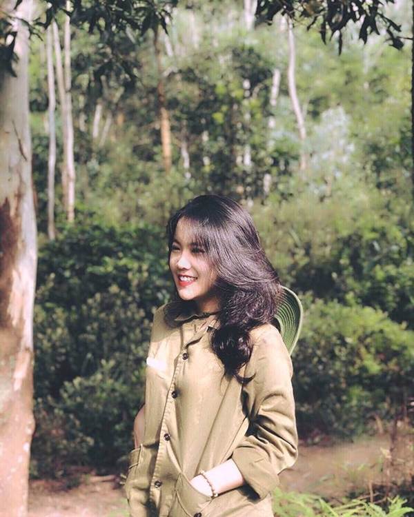 Bạn gái hotgirl của Đoàn Văn Hậu tung ảnh bikini khiến fan xuýt xoa-10