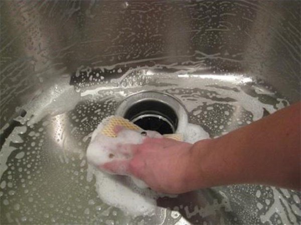 3 điều cần làm ngay sau khi rửa bát kẻo cả nhà rước bệnh, đáng sợ hơn dùng hóa chất-3