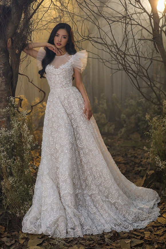 Tiểu Vy - Phương Nga - Thúy An khiến giới mộ điệu rần rần khi diện váy cưới siêu lộng lẫy-3
