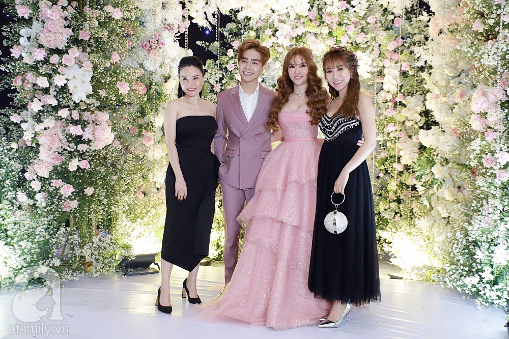 Dàn khách mời khủng xuất hiện sớm trong lễ cưới của giọng ca Mỗi người một nơi cùng chồng kém 10 tuổi-14