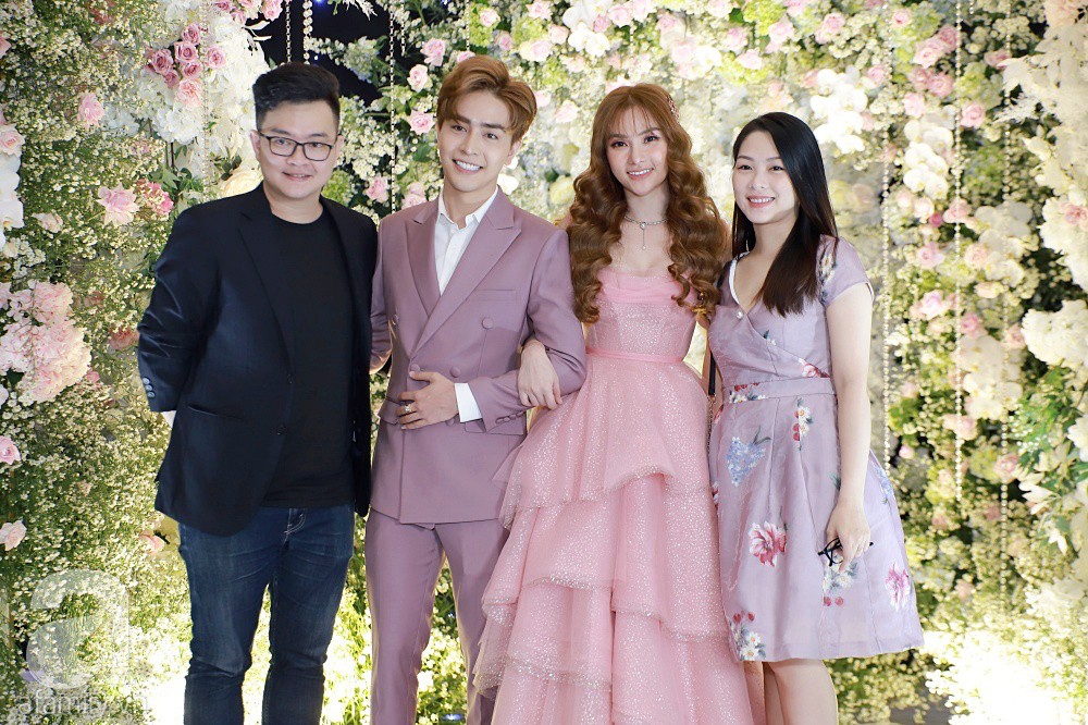 Dàn khách mời khủng xuất hiện sớm trong lễ cưới của giọng ca Mỗi người một nơi cùng chồng kém 10 tuổi-6