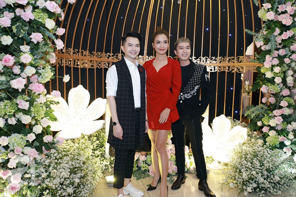 Dàn khách mời khủng xuất hiện sớm trong lễ cưới của giọng ca Mỗi người một nơi cùng chồng kém 10 tuổi-7