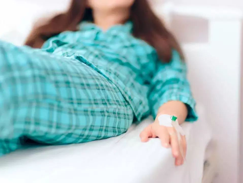 Người phụ nữ bị xé rách tử cung, chảy máu vùng kín” sau khi chơi ở công viên nước-3