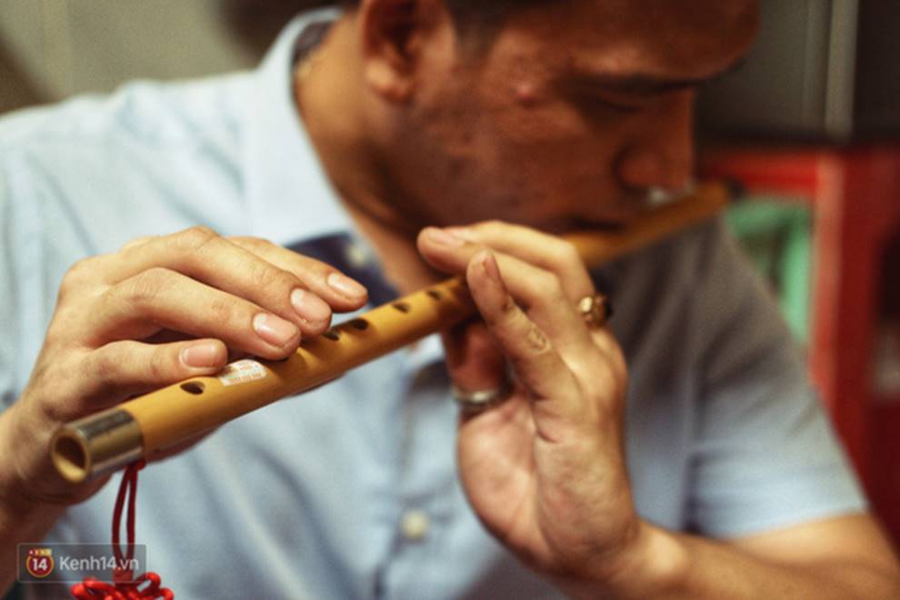 Buổi thi vấn đáp đặc biệt của chàng sinh viên khiếm thị tại trường Luật TP.HCM: Câu chuyện của sống và ước mơ-4