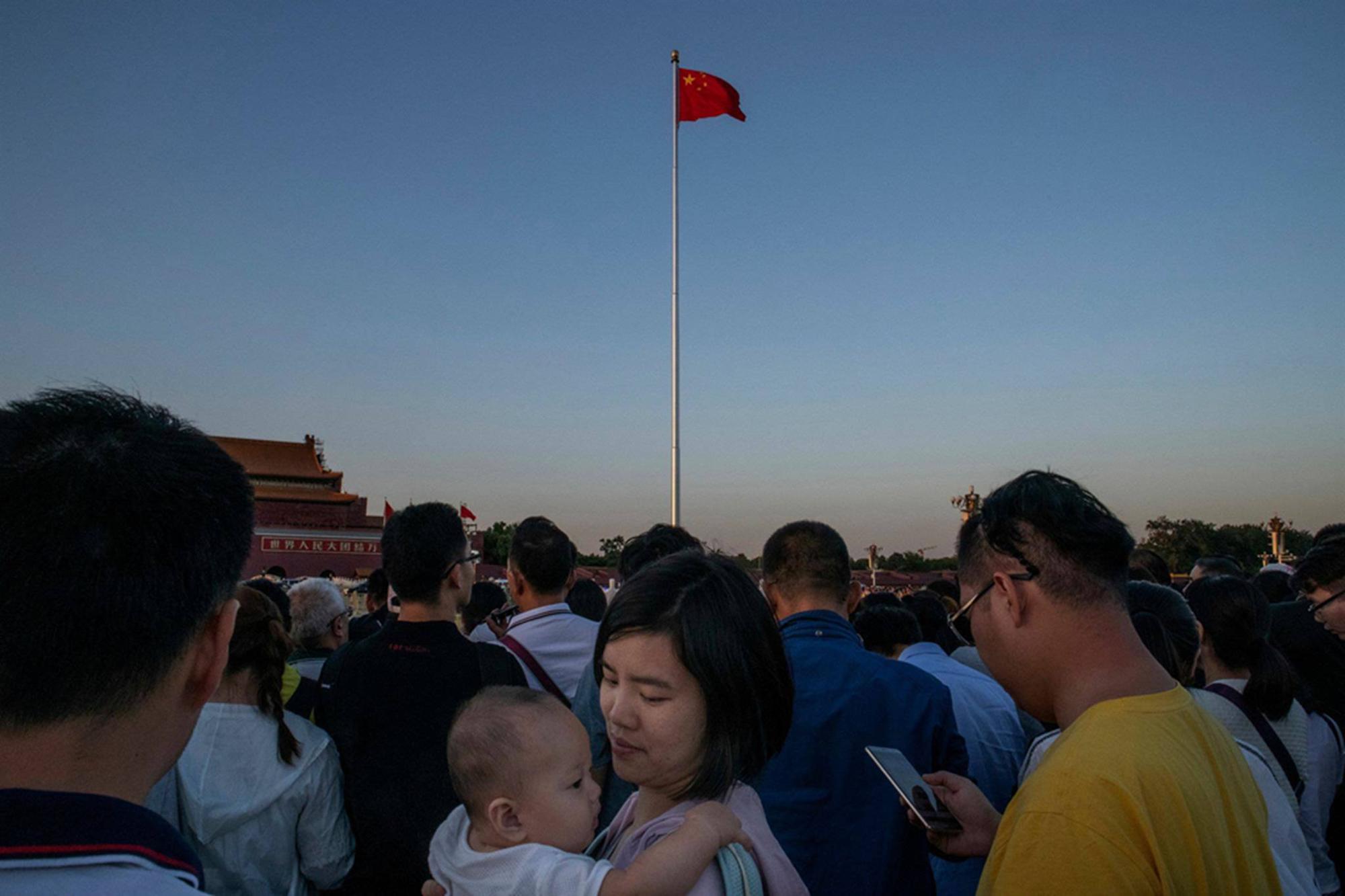 Phụ nữ Trung Quốc bất mãn trước áp lực nghỉ làm, ở nhà sinh con-3