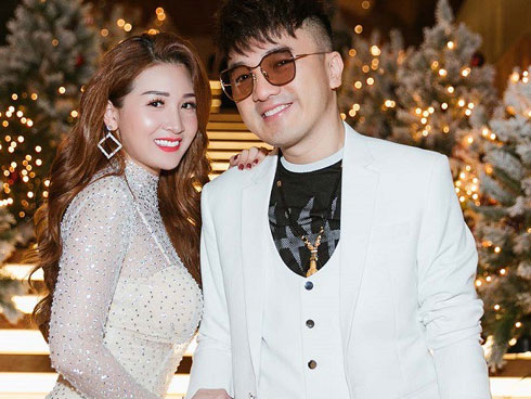 Vợ trẻ kém 12 tuổi của Dương Ngọc Thái: Anh ấy bảo tôi ngủ lại vì phòng có hai giường và hứa sẽ không làm gì-6