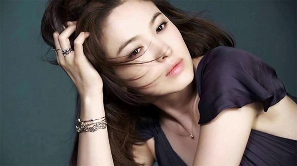 Phụ nữ có đặc điểm này cuộc đời gặp toàn vận may, hôn nhân viên mãn, phú quý lại đuổi theo ầm ầm-1