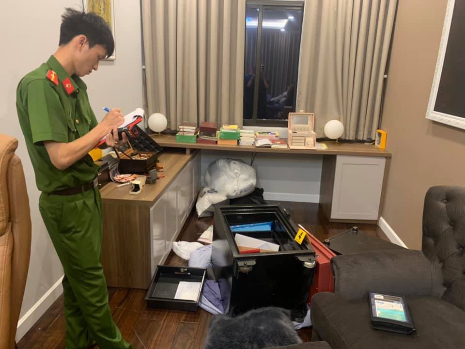 Phản ứng bất ngờ của chồng cũ Nhật Kim Anh khi nữ ca sĩ bị trộm đột nhập vào nhà lấy cắp 5 tỷ đồng-2