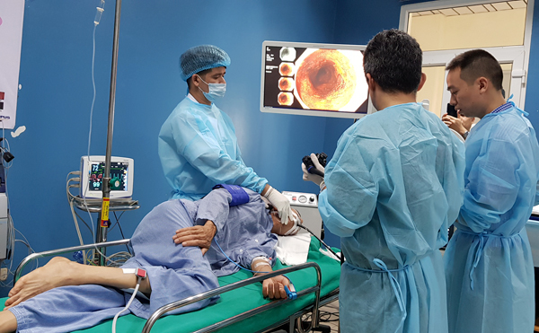 Hay nghẹn khi ăn, người đàn ông mắc căn bệnh ung thư tử vong trên 90%-1