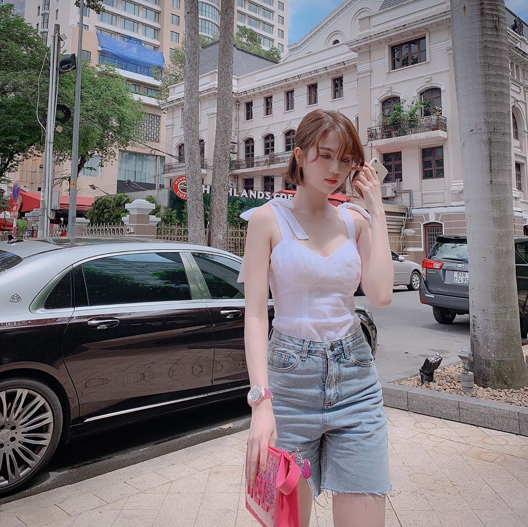 Với 3 tỷ, người ta có thể mua nhà, còn Ngọc Trinh mua đồ đi dạo phố sương sương-3