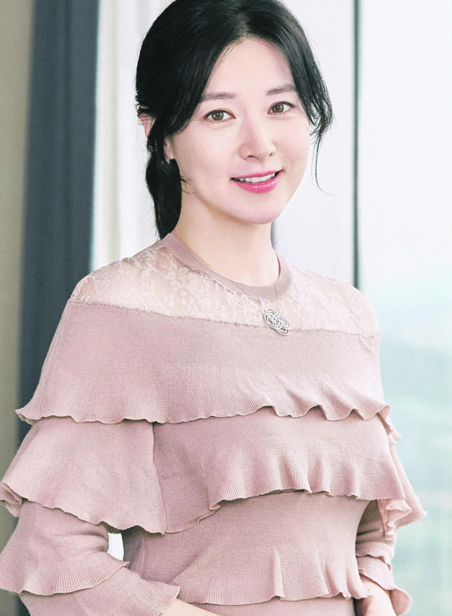 Choáng với nhà Song Hye Kyo thuê hậu ly hôn: Villa siêu xa xỉ, hàng xóm là Lee Young Ae, mỹ nam BTS và dàn sao khủng-6