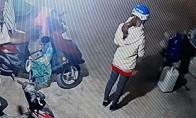 Lý do nhóm Bùi Văn Công vứt xác nữ sinh sau chuồng lợn, thống nhất ai non gan phải tự chịu trách nhiệm-4