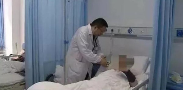 Người đàn ông bị tiêu chảy 3 ngày, suy thận cấp sau khi ăn món này để qua đêm-1