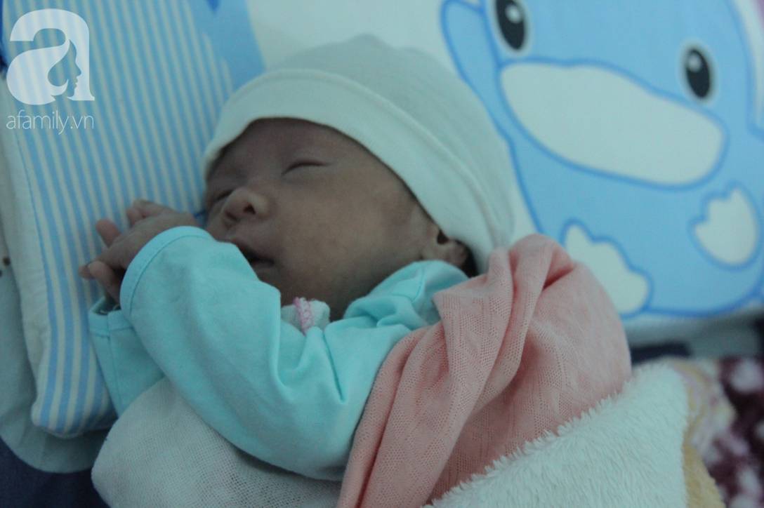 Nụ cười hạnh phúc của mẹ Liên: Bình An ngủ ngoan nhé, mẹ đi bệnh viện rồi sẽ sớm về nhà chơi với con-14