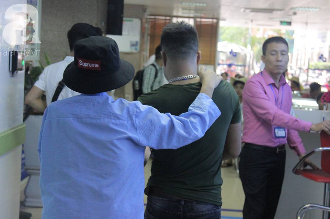 Nụ cười hạnh phúc của mẹ Liên: Bình An ngủ ngoan nhé, mẹ đi bệnh viện rồi sẽ sớm về nhà chơi với con-15