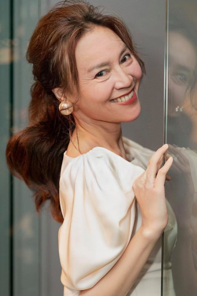 Trấn Thành tung loạt ảnh sao Việt tuổi xế chiều, xem đến BB Trần ai nấy bỗng dưng khóc thét!-3