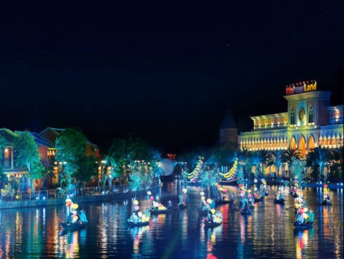 Hà Anh Tuấn đăng đàn bán vé concert ở khu khu nghỉ dưỡng 5 sao đẹp như tranh