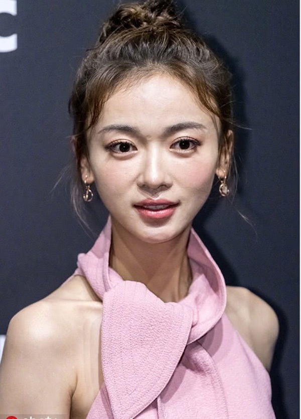 1 năm sau Diên Hi Công Lược, netizen choáng với ảnh da nhăn nheo, lão hoá không phanh của Tần Lam - Ngô Cẩn Ngôn-8