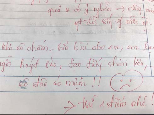 Bố quay cảnh con diễn văn nghệ ở trường nhưng xem video toàn thấy hình cô giáo-10