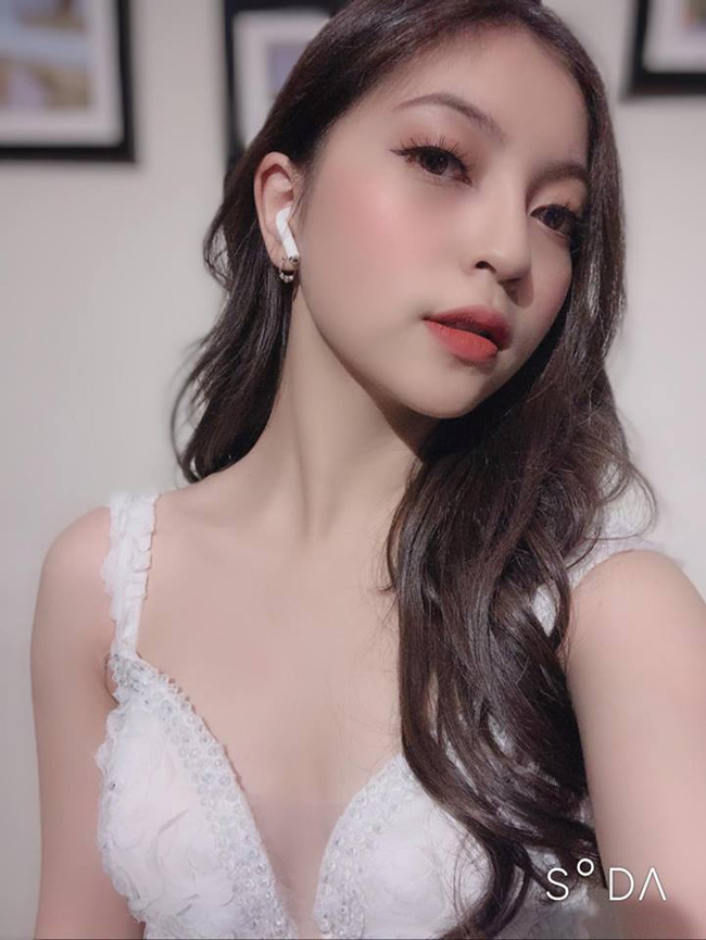 Bạn gái Quang Hải mỗi lần xuất hiện lại khiến mọi người phải trầm trồ-5