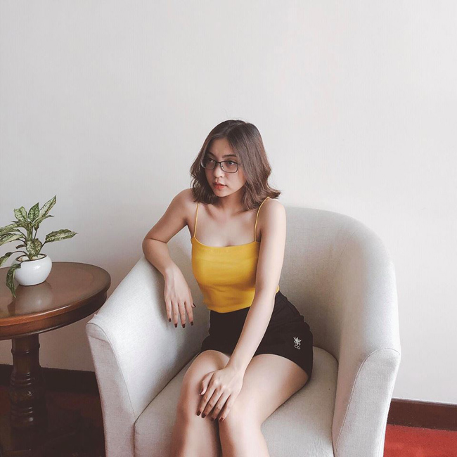 Bạn gái Quang Hải mỗi lần xuất hiện lại khiến mọi người phải trầm trồ-15