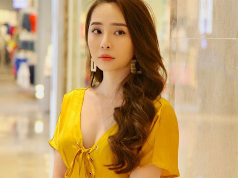 Về nhà đi con: Mặc Vũ đứng day dứt trước cửa nhà ông Sơn, dân mạng lại tập trung vào 1 chi tiết không liên quan-8