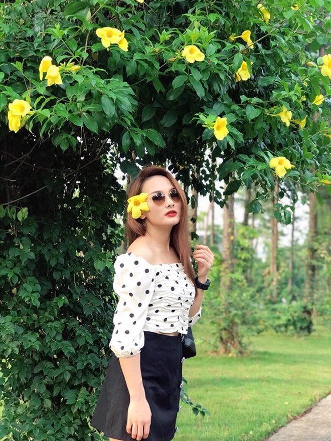 Khóc nức nở trên phim, Bảo Thanh ngoài đời được chồng yêu hết mực-10