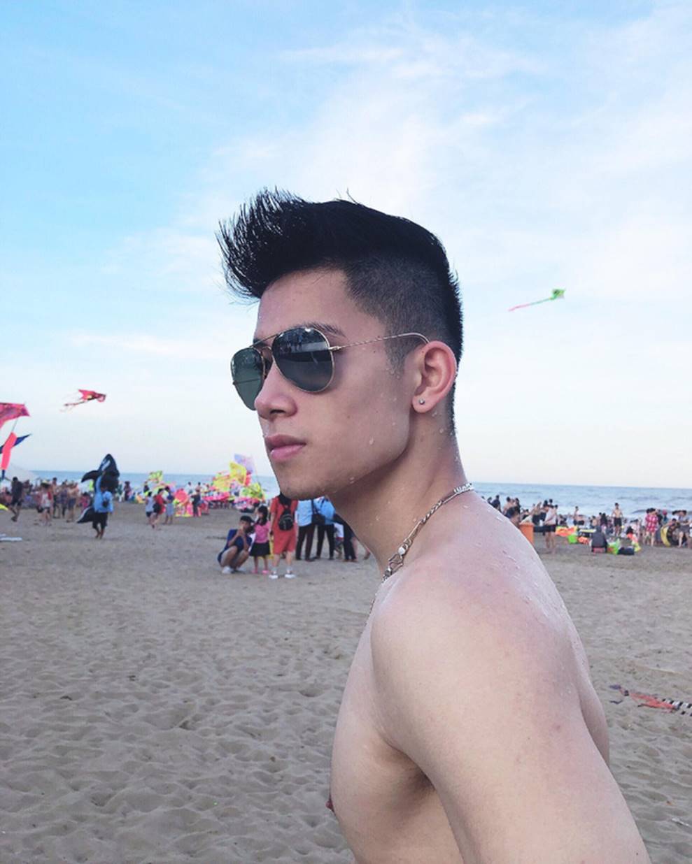 Nam du học sinh Việt tại Trung Quốc đốn tim cả con trai lẫn con gái vì body 6 múi siêu sexy, gương mặt cực điển trai-8