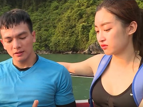 Nam người mẫu bị chê thô lỗ khi trừng mắt, mắng chửi đồng nghiệp nữ thậm tệ-7