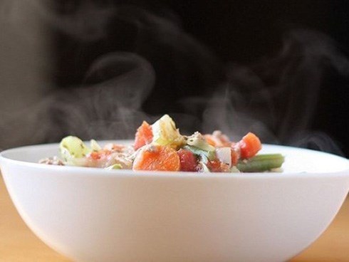 Chuyên gia cảnh báo 5 chất gây ung thư người Việt vẫn ăn mỗi ngày