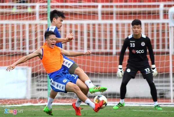 Văn Quyết: Bài học đến với CLB Hà Nội quá sớm-2