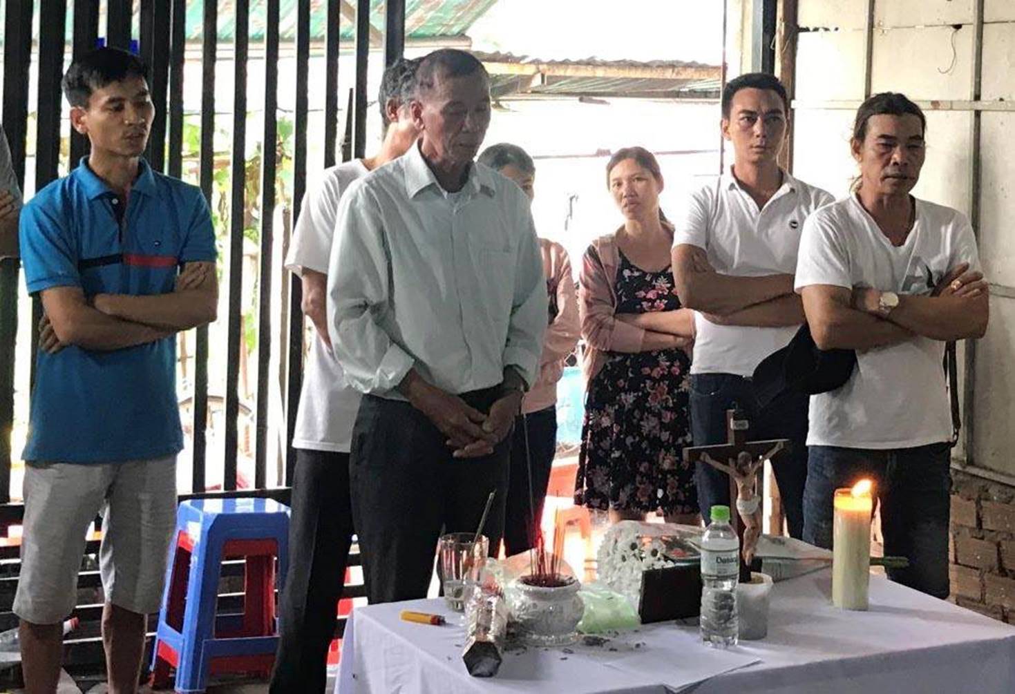 Vụ bé trai tử vong do điện giật: Đôi giày mới và nước mắt người mẹ-3