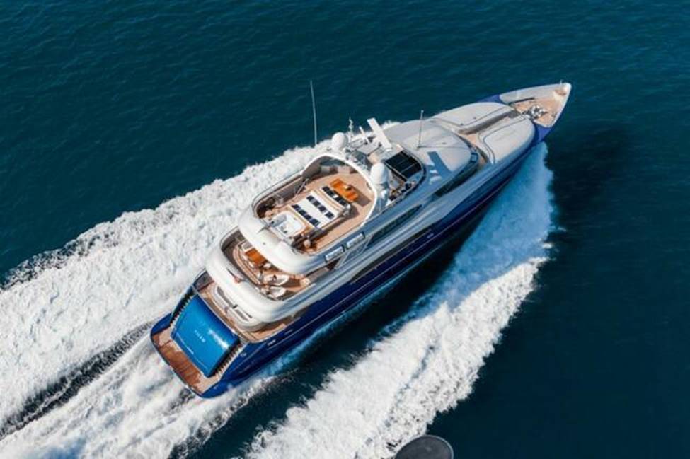 Vẻ đẹp sang chảnh và xa hoa của siêu du thuyền hàng đầu thế giới của vua Kungfu-1