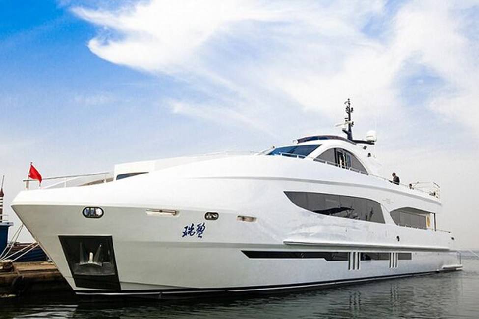 Vẻ đẹp sang chảnh và xa hoa của siêu du thuyền hàng đầu thế giới của vua Kungfu-6