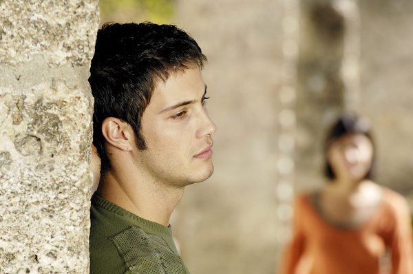 Rụng rời tay chân khi nhận được kết quả xét nghiệm, tôi chưa biết nói thế nào với vợ thì nghe cô ấy báo tin đang mang thai 3 tháng-1