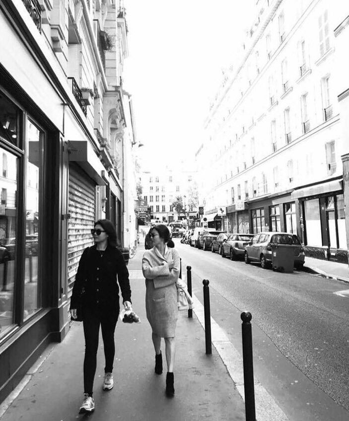 Chính thức ly dị, Song Hye Kyo đã có động thái đầu tiên: Khai tử ảnh cưới, toàn bộ dấu vết về chồng trên Instagram-11