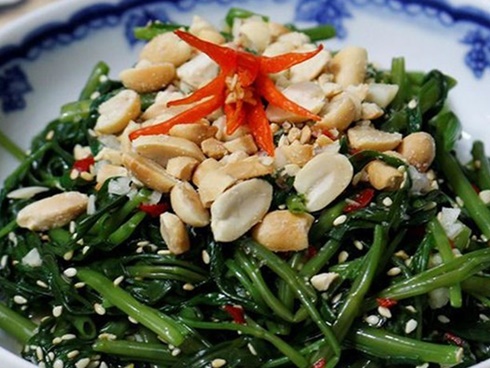 6 nhóm người này dù thèm đến mấy cũng đừng ăn rau muống luộc hay xào vì có thể sinh trọng bệnh-4