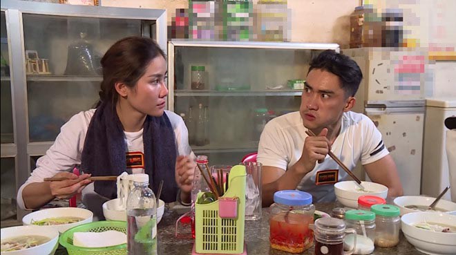 Nam người mẫu bị chê thô lỗ khi trừng mắt, mắng chửi đồng nghiệp nữ thậm tệ-1