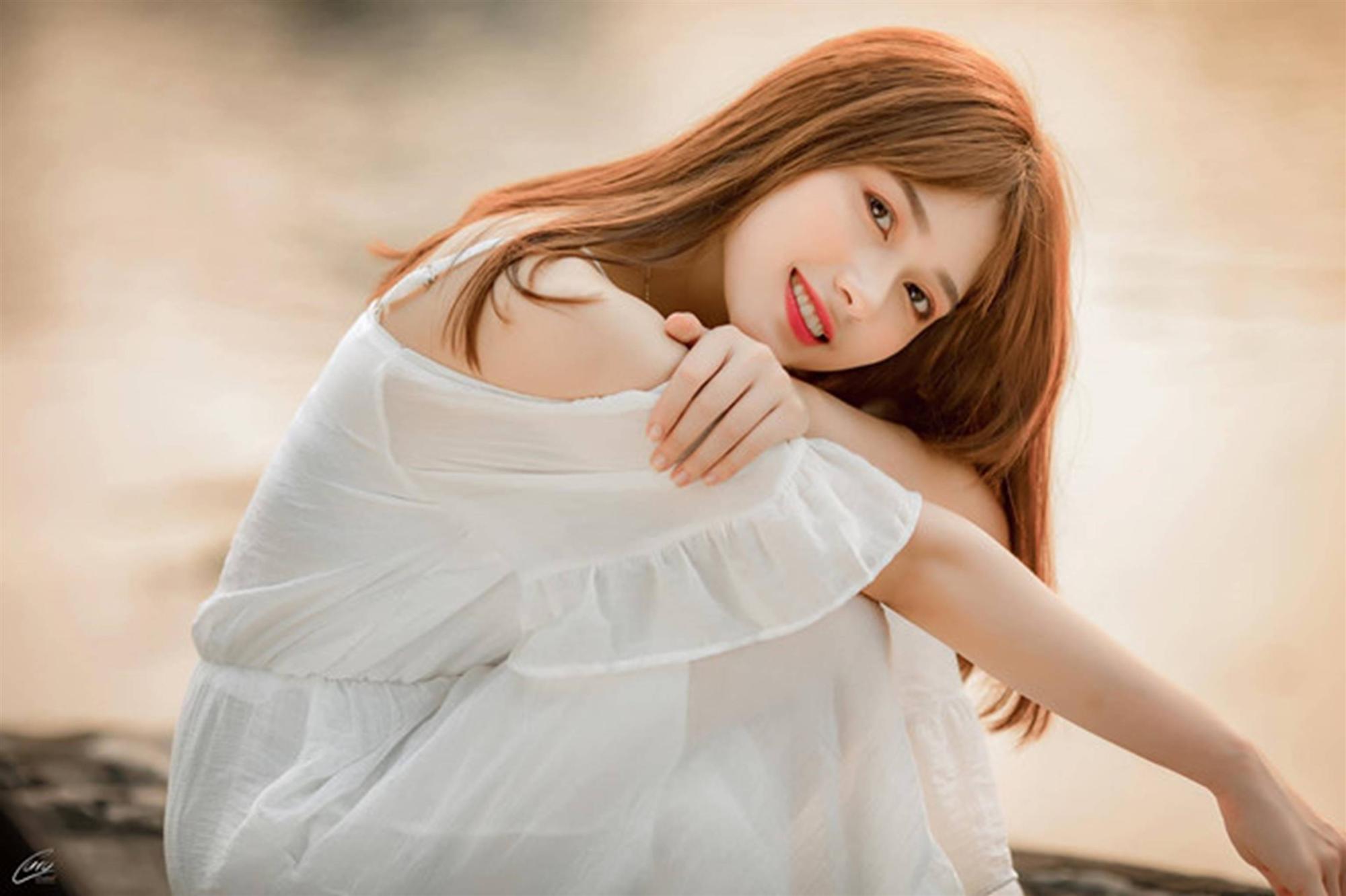 Nữ sinh trường kỹ thuật được gọi là động lực tới trường của hội anh em-9