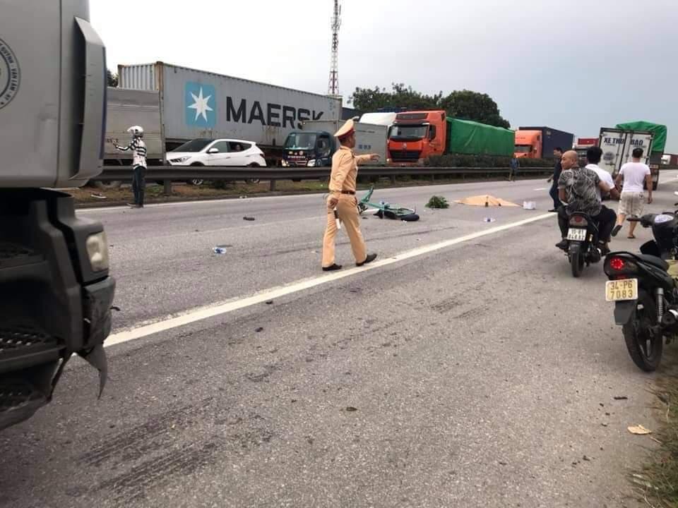 Hiện trường vụ tai nạn 5 người bị xe tải đè chết ở Hải Dương-6